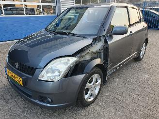 skadebil auto Suzuki Swift 1.3 Exclusive 2008/3