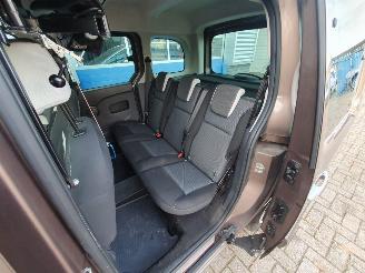 Renault Kangoo Family 1.6-16V Privilège Automaat picture 21