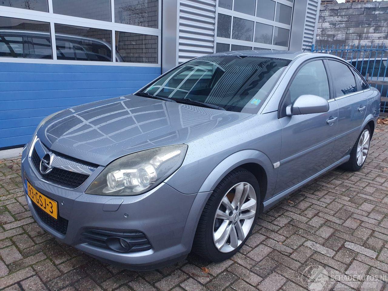 Opel Vectra GTS 1.8-16V Executive Automaat