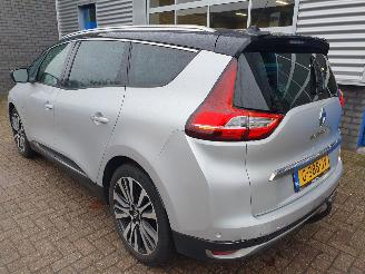 Renault Scenic 1.3 TCe Initiale Paris Automaat picture 3