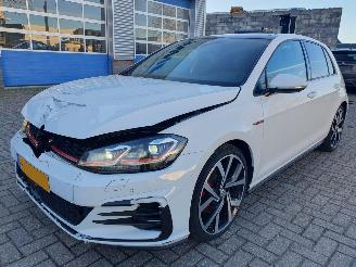 uszkodzony samochody osobowe Volkswagen Golf 2.0 TSI GTI Performance Business Automaat 2018/2