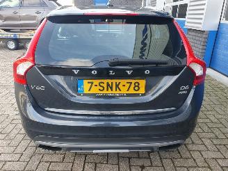 Volvo V-60 2.4 D6 AWD Plug-In Hybrid Summum picture 4