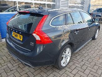Volvo V-60 2.4 D6 AWD Plug-In Hybrid Summum picture 5