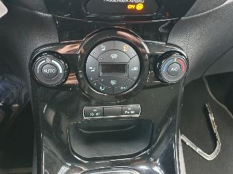Ford Fiesta 1.0 EcoBoost Titanium picture 22