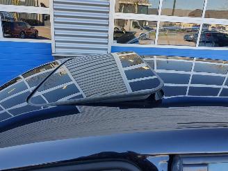 Volkswagen Golf 2.0 GTI Automaat picture 4