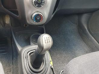 Toyota Yaris 1.0 VVTi picture 19