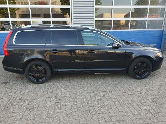 Volvo V-70 2.5T Summum Automaat picture 7