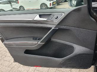 Volkswagen Golf 2.0 TSI GTI Performance Automaat picture 17