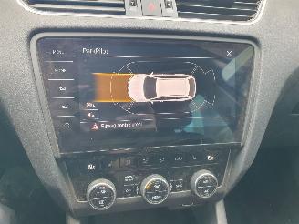 Skoda Octavia 1.5 TSI Greentech Style Business picture 20