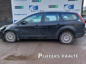 Salvage car Ford Focus Focus 2 Wagon, Combi, 2004 / 2012 1.6 TDCi 16V 110 2010/1