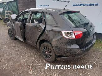 Vrakbiler auto Seat Ibiza Ibiza ST (6J8), Combi, 2010 / 2016 1.2 TDI Ecomotive 2012/11