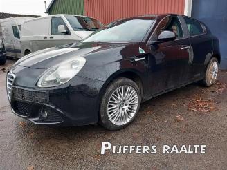 Vrakbiler auto Alfa Romeo Giulietta Giulietta (940), Hatchback, 2010 / 2020 1.6 JTDm 16V 2011
