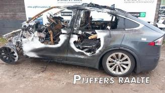 Uttjänta bilar auto Tesla Model X Model X, SUV, 2013 / 2026 100X 2018/12