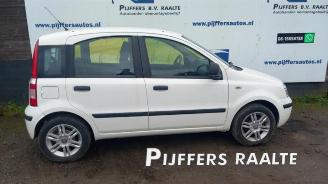 Vrakbiler auto Fiat Panda Panda (169), Hatchback, 2003 / 2013 1.2, Classic 2012/10