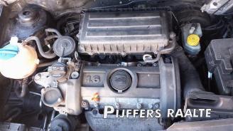 Seat Ibiza Ibiza III (6L1), Hatchback, 2002 / 2009 1.6 16V picture 9