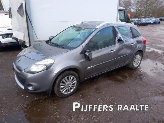 Vrakbiler auto Renault Clio Clio III Estate/Grandtour (KR), Combi, 2007 / 2014 1.2 16V TCE 100 2010/8
