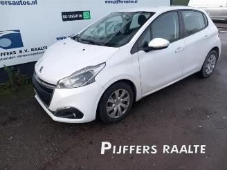 Auto da rottamare Peugeot 208 208 I (CA/CC/CK/CL), Hatchback, 2012 / 2019 1.2 Vti 12V PureTech 82 2016/2