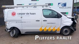Coche siniestrado Peugeot Expert Expert (VA/VB/VE/VF/VY), Van, 2016 e-Expert 2023/4