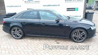 Vrakbiler auto Audi A4 A4 (B8), Sedan, 2007 / 2015 2.0 TDI 16V 2012/2