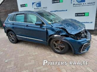 Coche siniestrado Volkswagen Tiguan Tiguan (AD1), SUV, 2016 / 2024 2.0 TDI 16V BlueMotion Technology SCR 2022/9