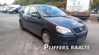 Volkswagen Polo Polo IV (9N1/2/3), Hatchback, 2001 / 2012 1.4 16V 75 picture 1