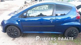 Peugeot 107 107, Hatchback, 2005 / 2014 1.0 12V picture 5