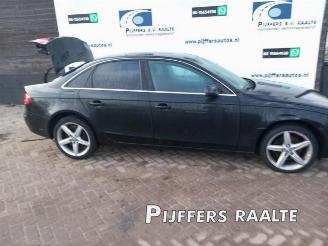 Vrakbiler auto Audi A4 A4 (B8), Sedan, 2007 / 2015 2.0 TDI 16V 2009/10
