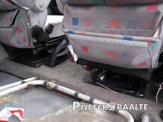 Volkswagen Transporter Transporter T4, Ch.Cab/Pick-up, 1990 / 2003 2.4 D picture 15