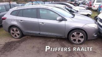 Salvage car Renault Mégane Megane III Grandtour (KZ), Combi 5-drs, 2008 / 2016 1.4 16V TCe 130 2010/4