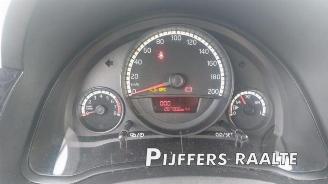 Volkswagen Up! Up! (121), Hatchback, 2011 1.0 12V 60 picture 17