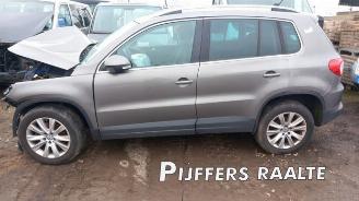 Coche siniestrado Volkswagen Tiguan Tiguan (5N1/2), SUV, 2007 / 2018 2.0 TSI 16V 4Motion 2008/12