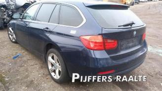 Vrakbiler auto BMW 3-serie 3 serie Touring (F31), Combi, 2012 / 2019 320i 2.0 16V 2013/0