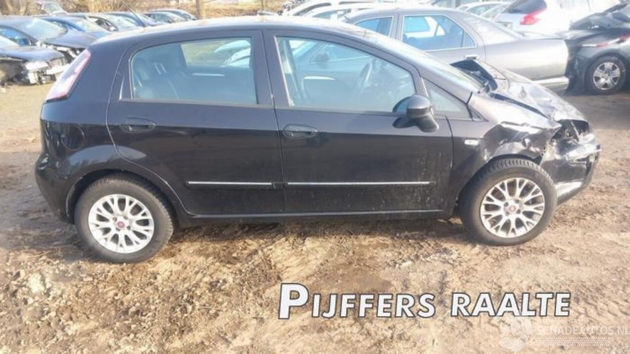 Fiat Punto Punto III (199), Hatchback, 2012 0.9 TwinAir