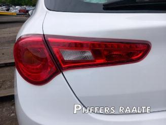 Alfa Romeo Giulietta Giulietta (940), Hatchback, 2010 / 2020 1.4 TB 16V picture 14