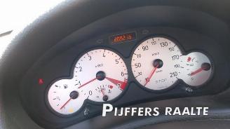 Peugeot 206 206 (2A/C/H/J/S), Hatchback, 1998 / 2012 1.4 16V picture 10