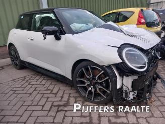 Mini Mini Mini Electric (J01), Hatchback 3-drs, 2023 Cooper E picture 1