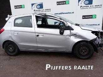 demontáž osobní automobily Mitsubishi Space-star Space Star (A0), Hatchback, 2012 1.0 12V 2020/10