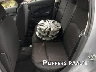 Mitsubishi Space-star Space Star (A0), Hatchback, 2012 1.0 12V picture 23