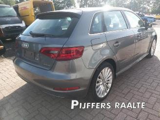 Audi A3 A3 Sportback (8VA/8VF), Hatchback 5-drs, 2012 / 2020 1.4 TFSI 16V e-tron picture 5