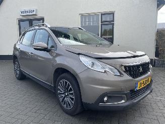 Schadeauto Peugeot 2008 1.2 PureTech Active AUTOMAAT N.A.P PRACHTIG!!! NL AUTO 2016/6