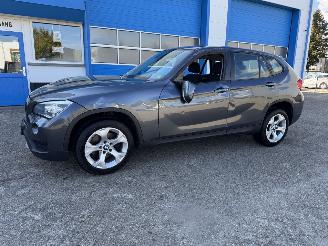 Vaurioauto  passenger cars BMW X1 1.8i  AUTOMAAT 2013/12