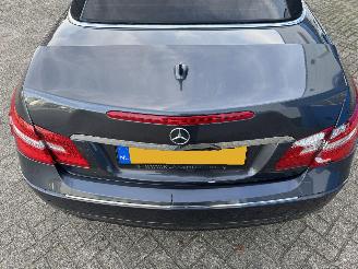 Mercedes E-klasse 200 CGI  AUTOMAAT CABRIOLET picture 14