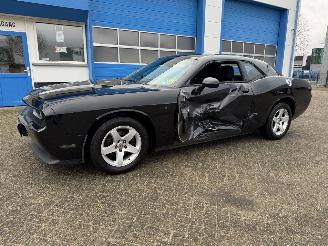 Damaged car Dodge Challenger 3.6 V6  AUTOMAAT 2012/9