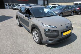 Schadeauto Citroën C4 cactus 1.2 Pure Tech 2015/8