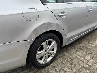 Volkswagen Jetta 1.4 TSI Hybrid Comfort Dsg picture 3