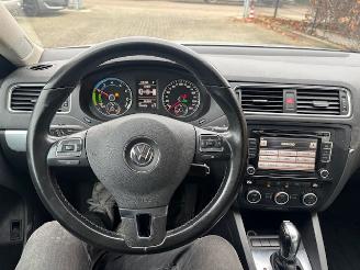 Volkswagen Jetta 1.4 TSI Hybrid Comfort Dsg picture 14