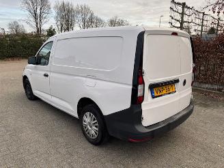 krockskadad bil bedrijf Volkswagen Caddy maxi 2.0 TDI Comfort Maxi airco 2022/1