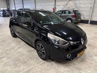 Schadeauto Renault Clio 0.9 TCe 5-drs airco 2013/8
