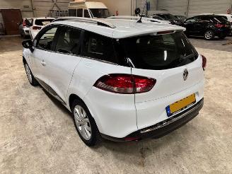 Schadeauto Renault Clio 0.9 TCe Intens 2017/9