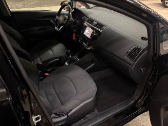 Kia Rio 1.4 5-drs clima  110pk picture 6